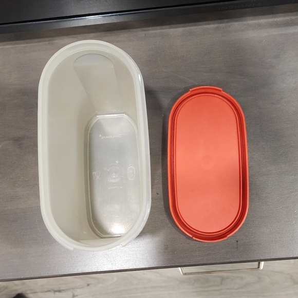 Tupperware Kitchen Storage Container - Picture 2 of 8